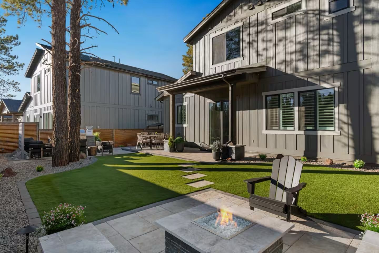The Firepit Courtyard — Anthem Country Club, Anthem